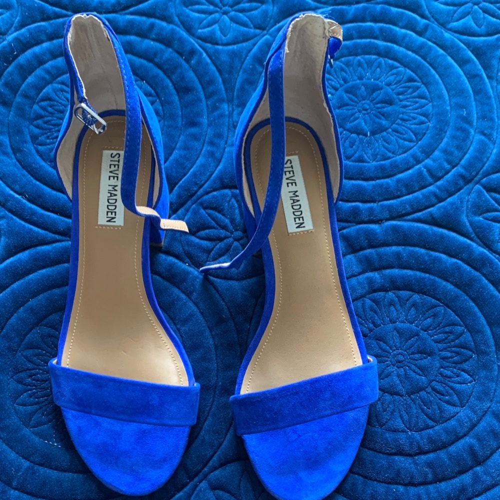 NEW Steve Madden Women's Vibrant Blue Heels